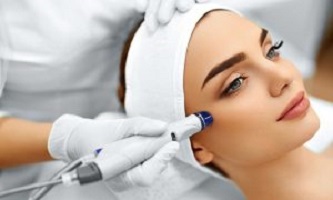أفضل عيادة لجراحة التجميل في دبي